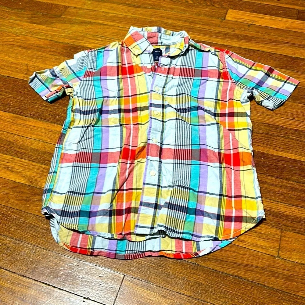 Gap Kids Boys Multi-color Plaid Button Front Shirt, M (8)